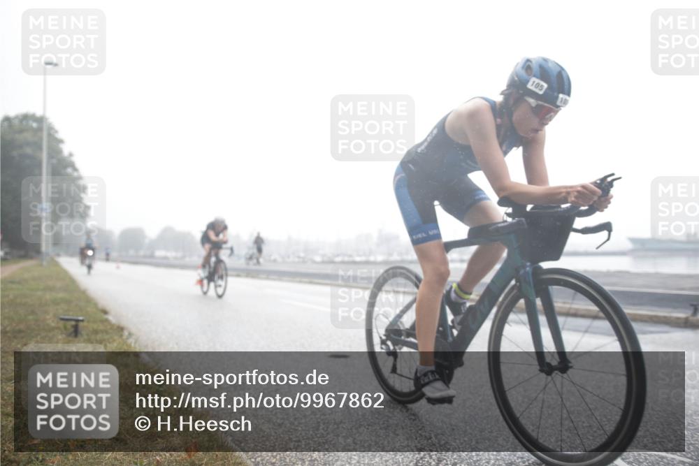 16.08.2026 - KN Förde Triathlon 2026 H.Heesch http://msf.ph/oto/9967862 16.08.2026 09:36:51 Radfahren 105, 114, 115, 236 meine-sportfotos.de