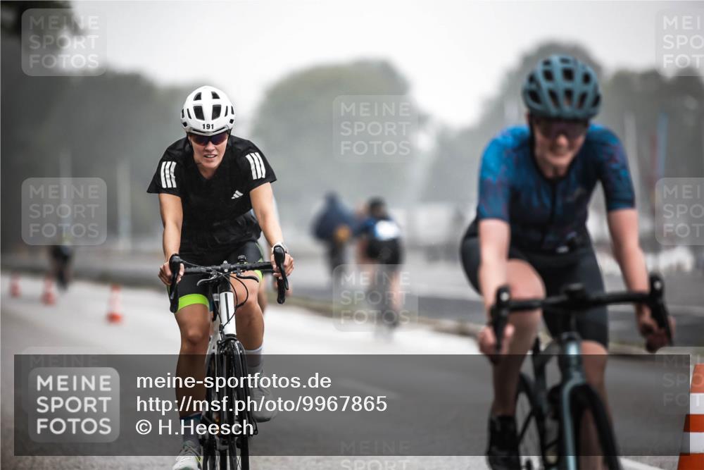 16.08.2026 - KN Förde Triathlon 2026 H.Heesch http://msf.ph/oto/9967865 16.08.2026 09:40:25 Radfahren 106, 110, 127, 140, 142, 176, 191 meine-sportfotos.de