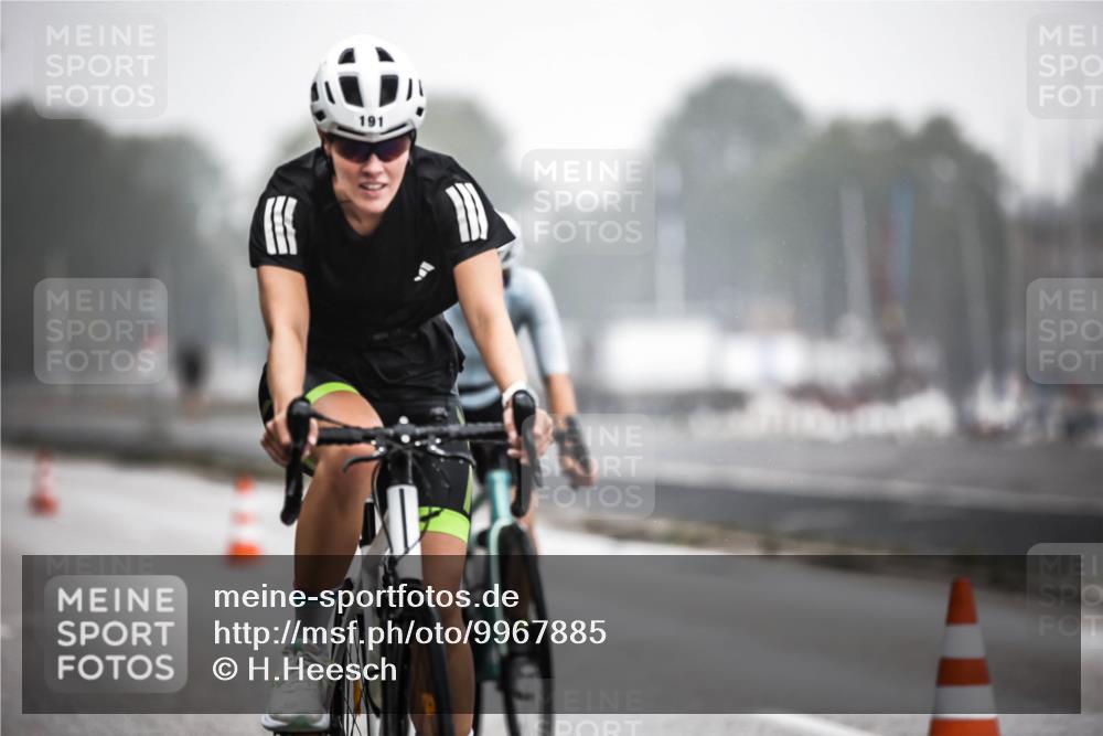 16.08.2026 - KN Förde Triathlon 2026 H.Heesch http://msf.ph/oto/9967885 16.08.2026 09:40:26 Radfahren 106, 127, 133, 140, 142, 176, 191 meine-sportfotos.de