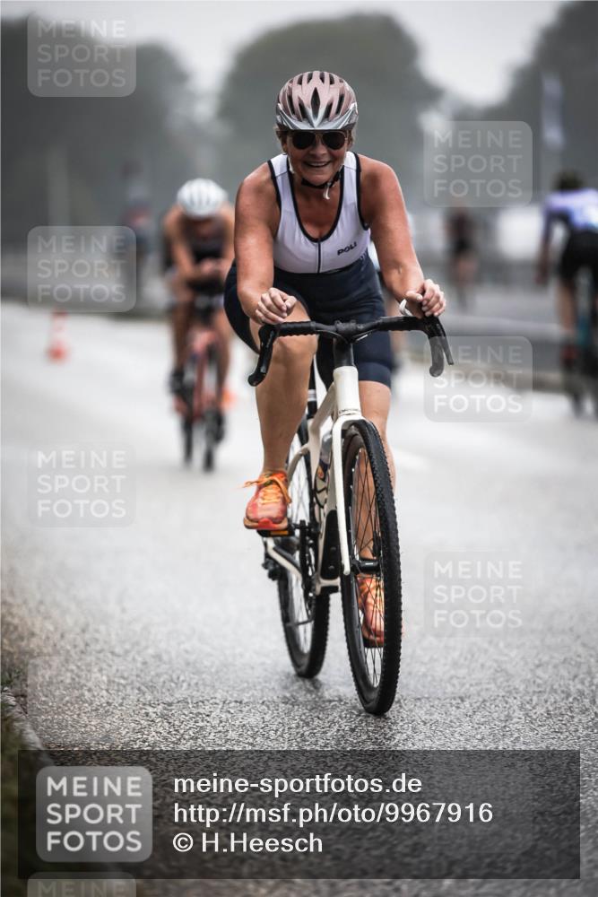 16.08.2026 - KN Förde Triathlon 2026 H.Heesch http://msf.ph/oto/9967916 16.08.2026 09:40:33 Radfahren 133, 163, 199, 201, 230, 232 meine-sportfotos.de
