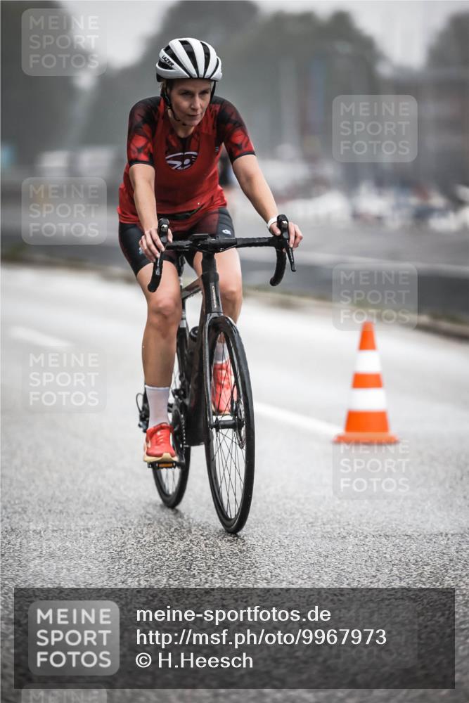 16.08.2026 - KN Förde Triathlon 2026 H.Heesch http://msf.ph/oto/9967973 16.08.2026 09:40:41 Radfahren 139, 184, 232 meine-sportfotos.de