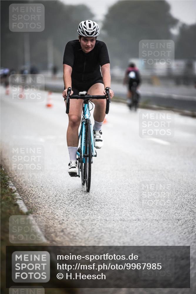 16.08.2026 - KN Förde Triathlon 2026 H.Heesch http://msf.ph/oto/9967985 16.08.2026 09:40:45 Radfahren 139, 184 meine-sportfotos.de