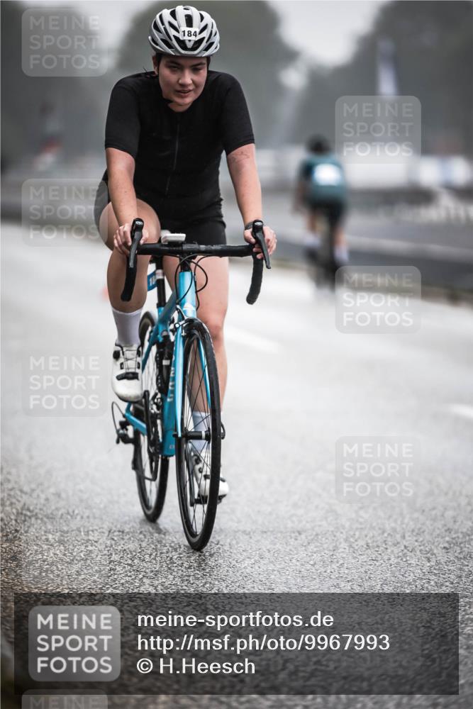 16.08.2026 - KN Förde Triathlon 2026 H.Heesch http://msf.ph/oto/9967993 16.08.2026 09:40:46 Radfahren 184 meine-sportfotos.de