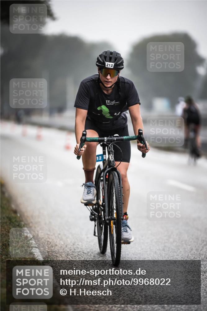16.08.2026 - KN Förde Triathlon 2026 H.Heesch http://msf.ph/oto/9968022 16.08.2026 09:41:01 Radfahren 152, 212 meine-sportfotos.de