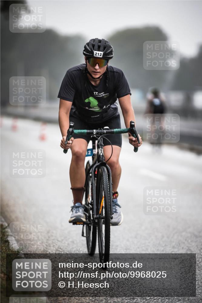 16.08.2026 - KN Förde Triathlon 2026 H.Heesch http://msf.ph/oto/9968025 16.08.2026 09:41:01 Radfahren 152, 212 meine-sportfotos.de