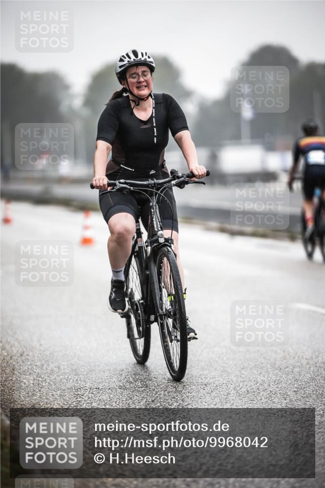 16.08.2026 - KN Förde Triathlon 2026 H.Heesch http://msf.ph/oto/9968042 16.08.2026 09:41:16 Radfahren 149, 205, 233, 234, 240, 264 meine-sportfotos.de