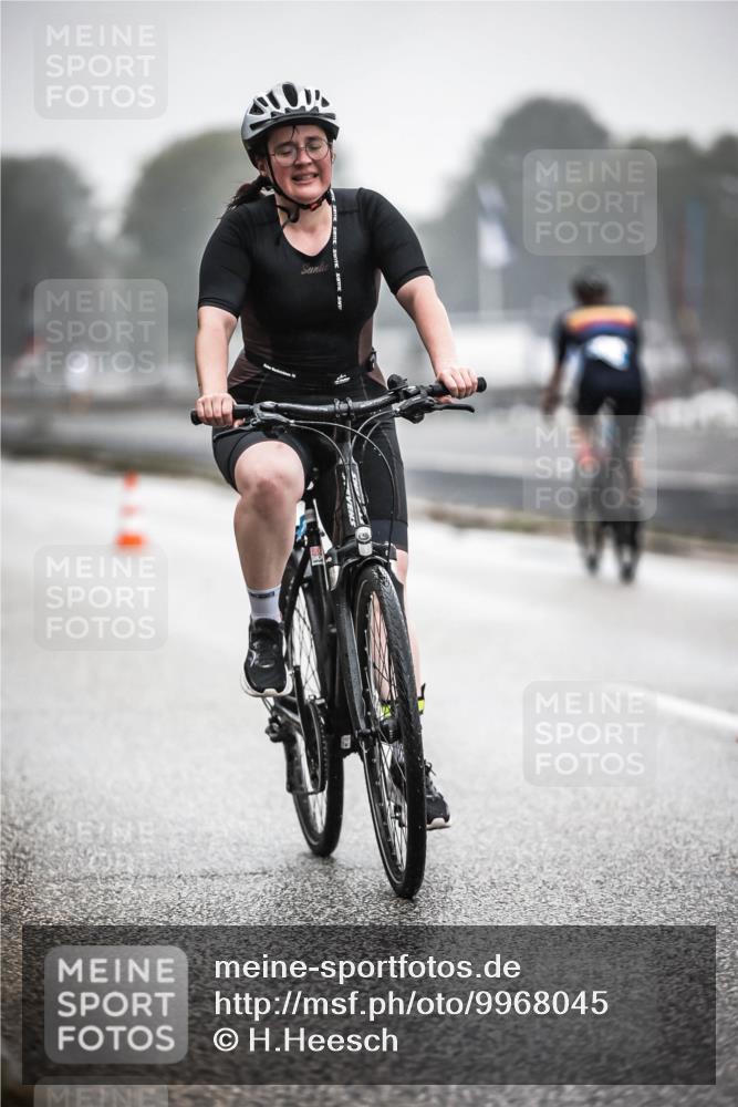 16.08.2026 - KN Förde Triathlon 2026 H.Heesch http://msf.ph/oto/9968045 16.08.2026 09:41:16 Radfahren 149, 205, 233, 234, 240, 264 meine-sportfotos.de