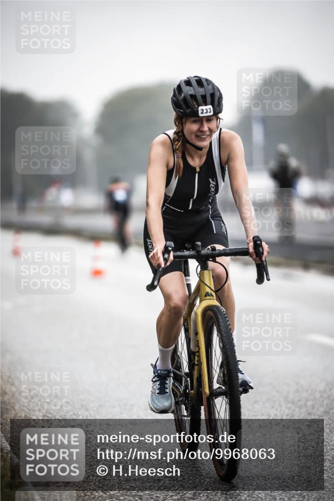 16.08.2026 - KN Förde Triathlon 2026 H.Heesch http://msf.ph/oto/9968063 16.08.2026 09:41:19 Radfahren 149, 205, 233, 234, 240, 264 meine-sportfotos.de