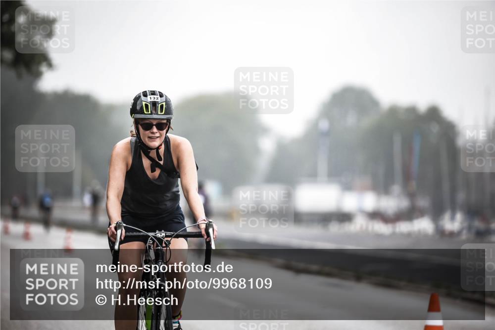 16.08.2026 - KN Förde Triathlon 2026 H.Heesch http://msf.ph/oto/9968109 16.08.2026 09:41:30 Radfahren 102, 122, 132, 137, 235 meine-sportfotos.de