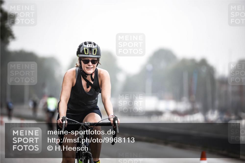 16.08.2026 - KN Förde Triathlon 2026 H.Heesch http://msf.ph/oto/9968113 16.08.2026 09:41:30 Radfahren 102, 122, 132, 137, 235 meine-sportfotos.de