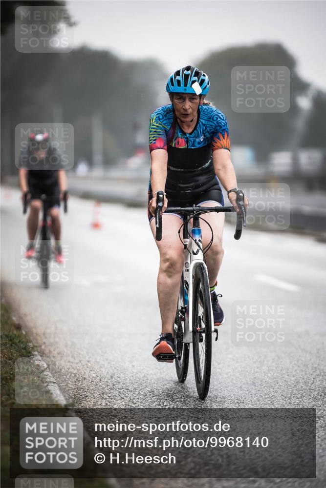 16.08.2026 - KN Förde Triathlon 2026 H.Heesch http://msf.ph/oto/9968140 16.08.2026 09:41:42 Radfahren 117, 118, 126, 129, 130, 171, 229 meine-sportfotos.de