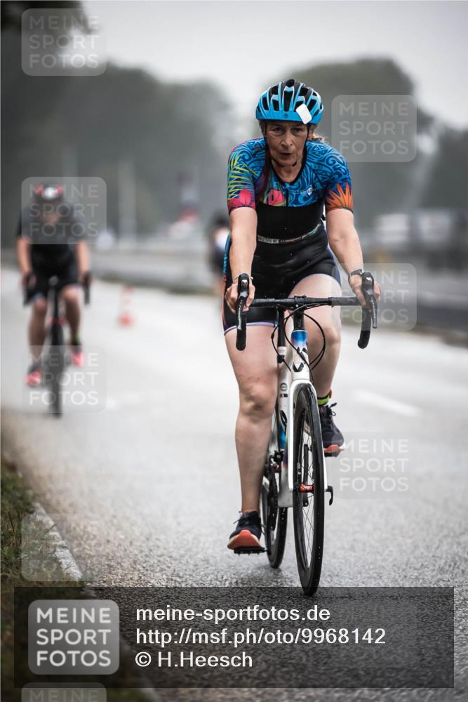 16.08.2026 - KN Förde Triathlon 2026 H.Heesch http://msf.ph/oto/9968142 16.08.2026 09:41:43 Radfahren 117, 118, 126, 129, 130, 171, 180 meine-sportfotos.de