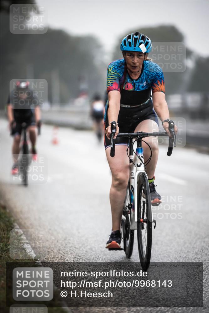 16.08.2026 - KN Förde Triathlon 2026 H.Heesch http://msf.ph/oto/9968143 16.08.2026 09:41:43 Radfahren 117, 118, 126, 129, 130, 171, 180 meine-sportfotos.de