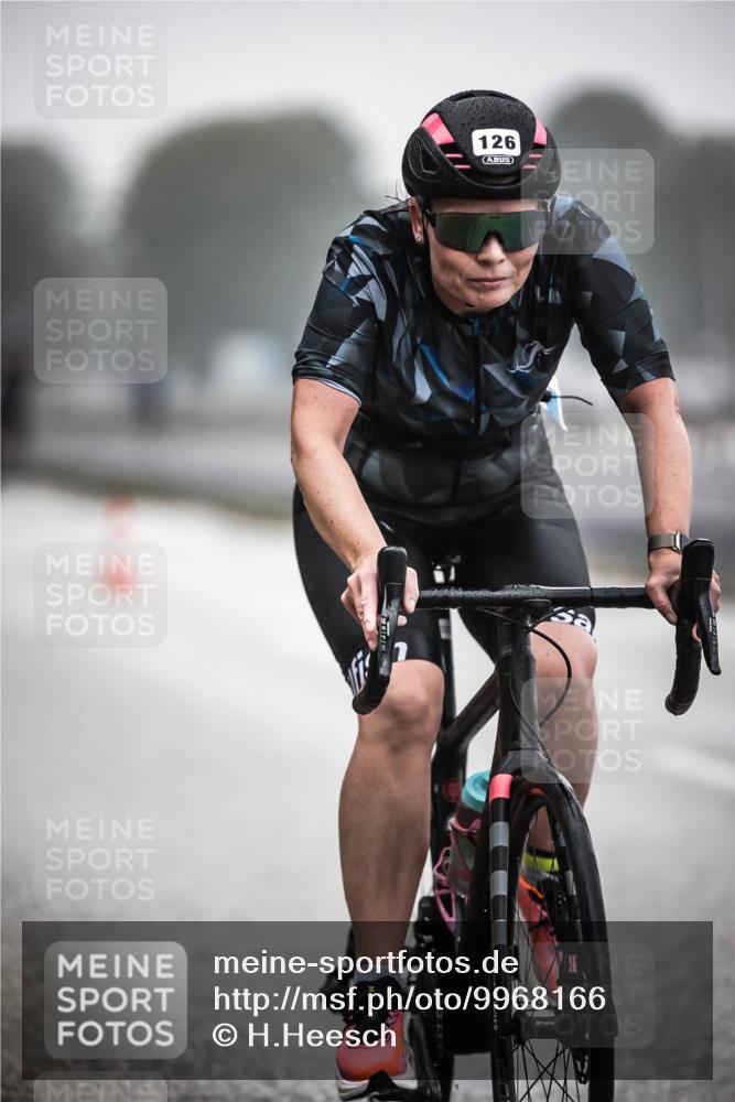 16.08.2026 - KN Förde Triathlon 2026 H.Heesch http://msf.ph/oto/9968166 16.08.2026 09:41:45 Radfahren 107, 117, 126, 129, 171, 180, 181, 211 meine-sportfotos.de