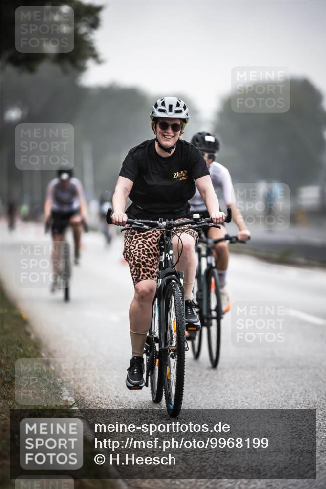 16.08.2026 - KN Förde Triathlon 2026 H.Heesch http://msf.ph/oto/9968199 16.08.2026 09:41:51 Radfahren 107, 128, 180, 181, 194, 211, 239, 245 meine-sportfotos.de