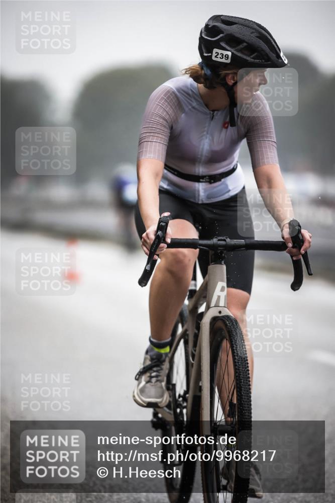 16.08.2026 - KN Förde Triathlon 2026 H.Heesch http://msf.ph/oto/9968217 16.08.2026 09:41:54 Radfahren 128, 194, 239, 245 meine-sportfotos.de