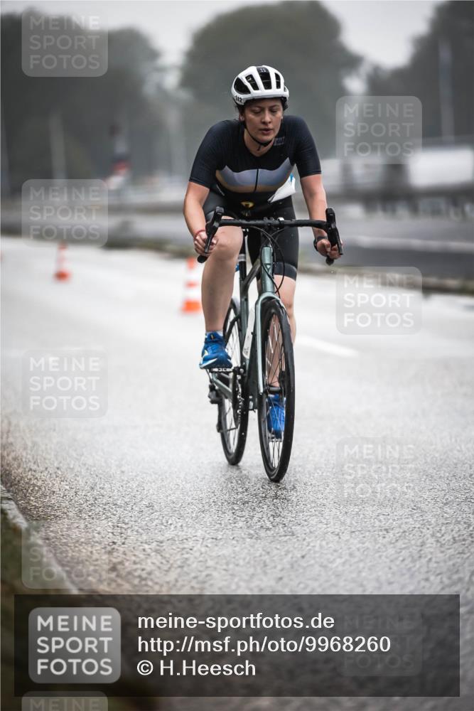 16.08.2026 - KN Förde Triathlon 2026 H.Heesch http://msf.ph/oto/9968260 16.08.2026 09:42:14 Radfahren 141, 177, 242 meine-sportfotos.de