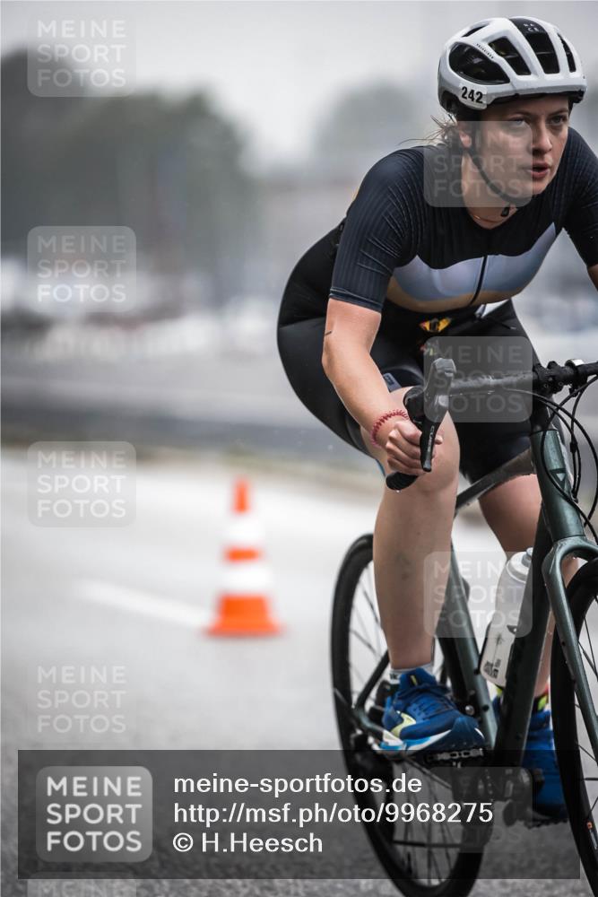 16.08.2026 - KN Förde Triathlon 2026 H.Heesch http://msf.ph/oto/9968275 16.08.2026 09:42:15 Radfahren 141, 226, 242 meine-sportfotos.de