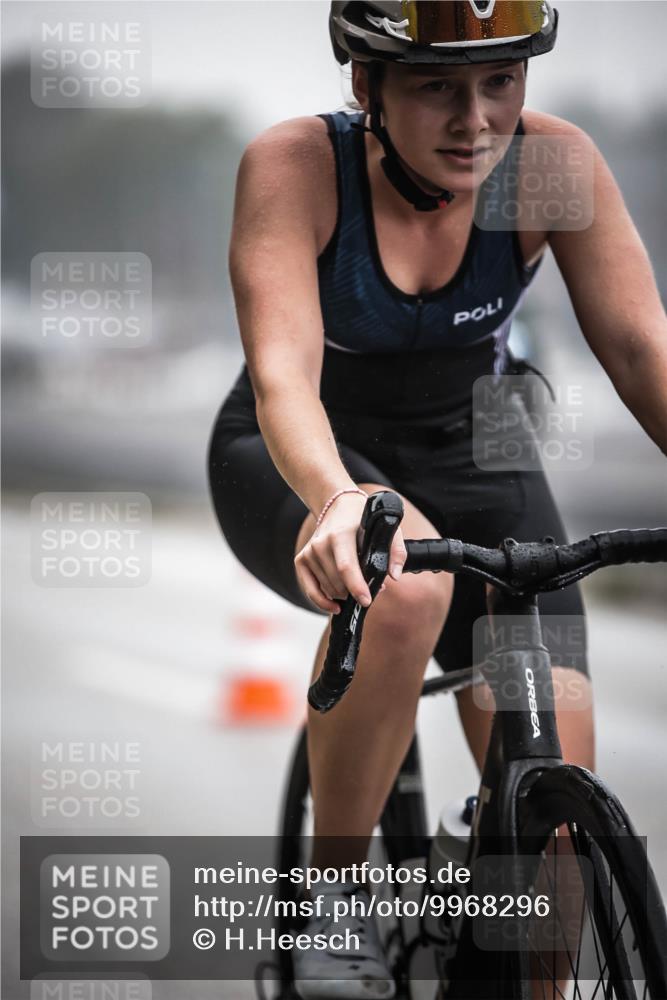 16.08.2026 - KN Förde Triathlon 2026 H.Heesch http://msf.ph/oto/9968296 16.08.2026 09:42:22 Radfahren 179, 217, 226 meine-sportfotos.de