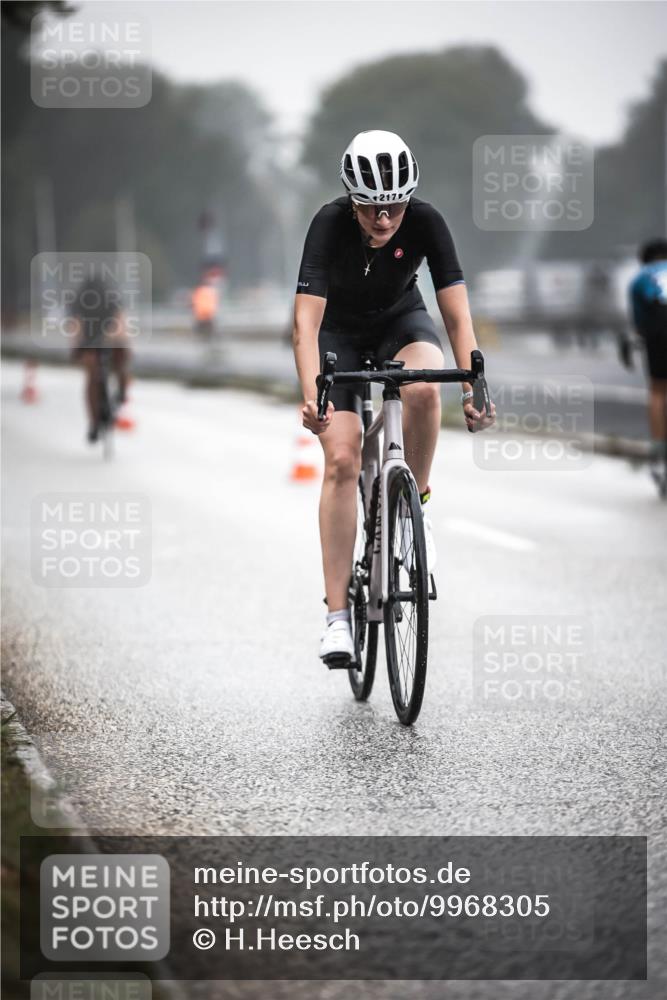 16.08.2026 - KN Förde Triathlon 2026 H.Heesch http://msf.ph/oto/9968305 16.08.2026 09:42:27 Radfahren 159, 165, 217, 260 meine-sportfotos.de