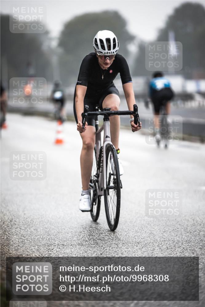 16.08.2026 - KN Förde Triathlon 2026 H.Heesch http://msf.ph/oto/9968308 16.08.2026 09:42:27 Radfahren 159, 165, 217, 260 meine-sportfotos.de