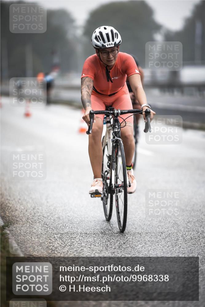 16.08.2026 - KN Förde Triathlon 2026 H.Heesch http://msf.ph/oto/9968338 16.08.2026 09:42:32 Radfahren 159, 165, 167, 260 meine-sportfotos.de