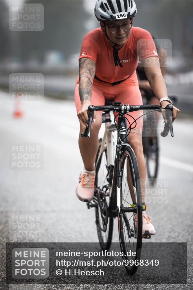16.08.2026 - KN Förde Triathlon 2026 H.Heesch http://msf.ph/oto/9968349 16.08.2026 09:42:32 Radfahren 159, 165, 167, 260 meine-sportfotos.de