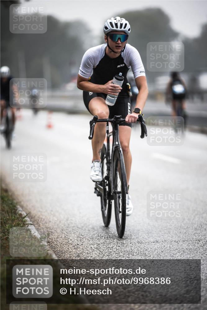 16.08.2026 - KN Förde Triathlon 2026 H.Heesch http://msf.ph/oto/9968386 16.08.2026 09:42:58 Radfahren 127, 133, 214, 222 meine-sportfotos.de