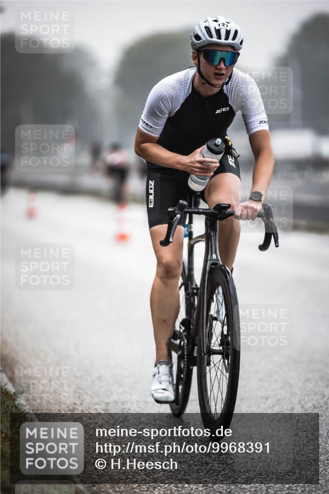 16.08.2026 - KN Förde Triathlon 2026 H.Heesch http://msf.ph/oto/9968391 16.08.2026 09:42:58 Radfahren 127, 133, 214, 222 meine-sportfotos.de