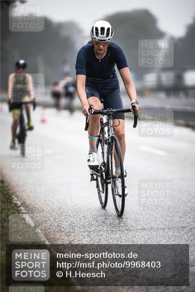 16.08.2026 - KN Förde Triathlon 2026 H.Heesch http://msf.ph/oto/9968403 16.08.2026 09:43:00 Radfahren 127, 133, 214, 219, 222 meine-sportfotos.de