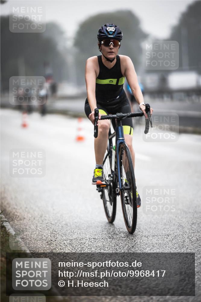 16.08.2026 - KN Förde Triathlon 2026 H.Heesch http://msf.ph/oto/9968417 16.08.2026 09:43:02 Radfahren 133, 140, 214, 219, 223 meine-sportfotos.de