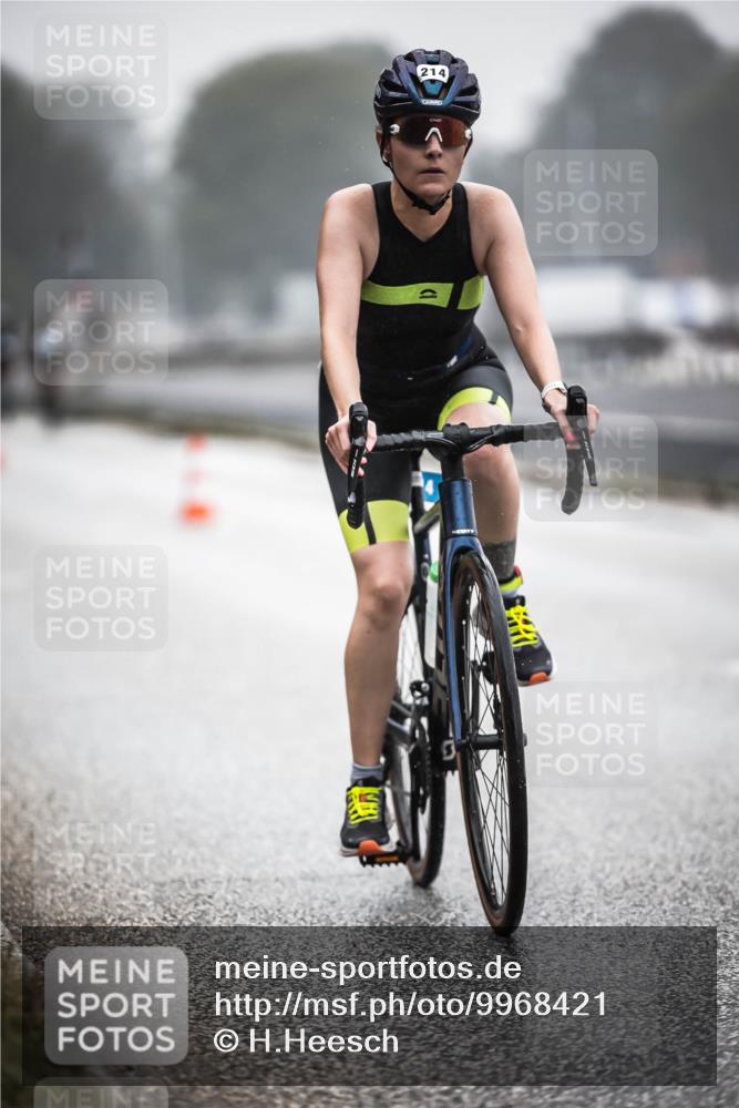 16.08.2026 - KN Förde Triathlon 2026 H.Heesch http://msf.ph/oto/9968421 16.08.2026 09:43:02 Radfahren 133, 140, 214, 219, 223 meine-sportfotos.de