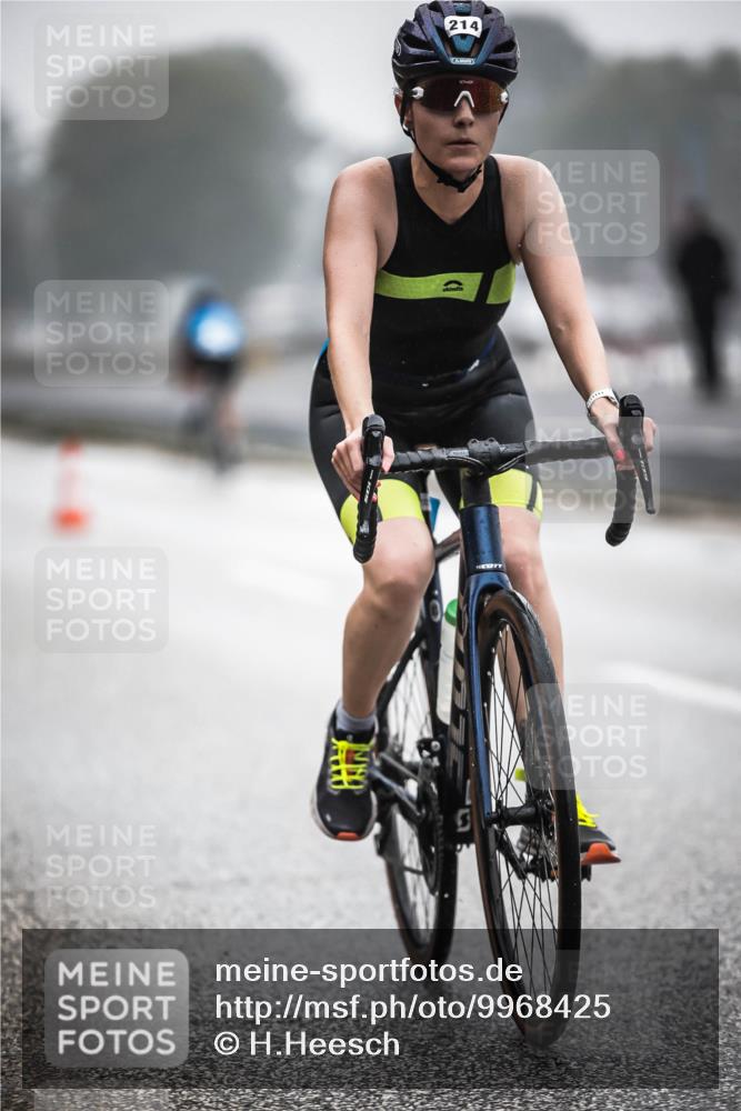 16.08.2026 - KN Förde Triathlon 2026 H.Heesch http://msf.ph/oto/9968425 16.08.2026 09:43:02 Radfahren 133, 140, 214, 219, 223 meine-sportfotos.de