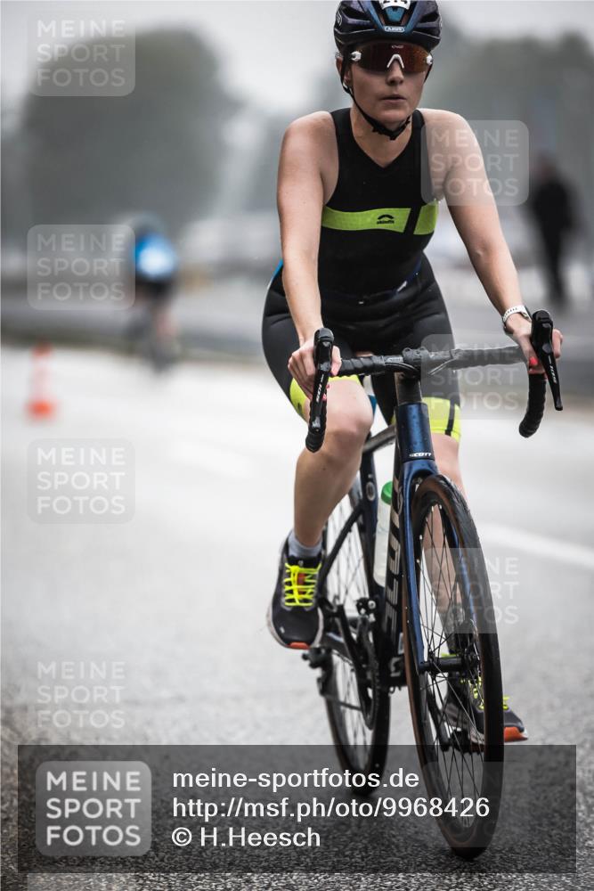 16.08.2026 - KN Förde Triathlon 2026 H.Heesch http://msf.ph/oto/9968426 16.08.2026 09:43:02 Radfahren 133, 140, 214, 219, 223 meine-sportfotos.de