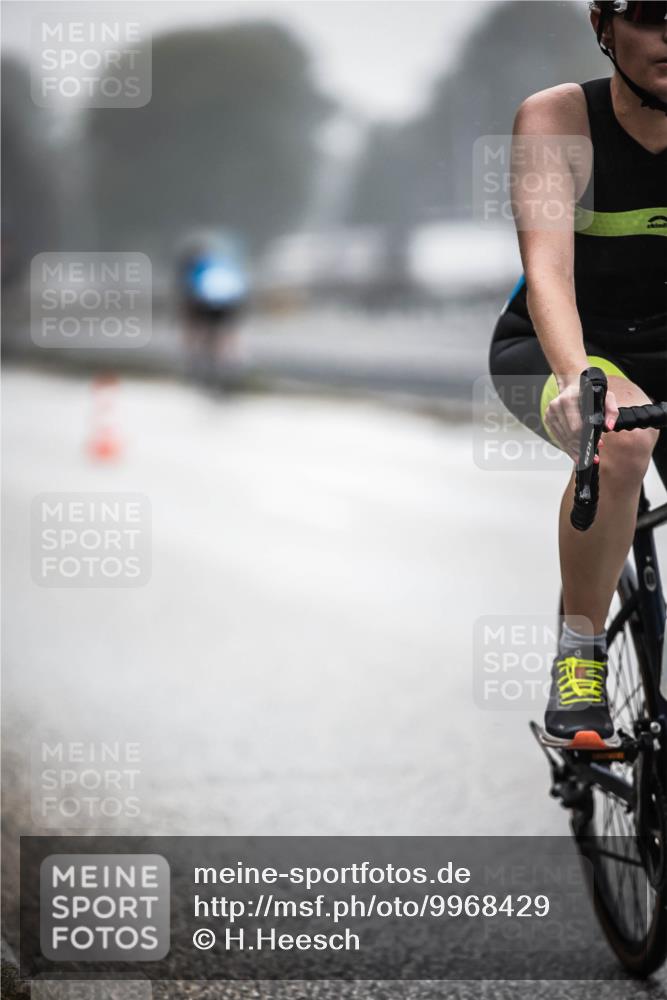 16.08.2026 - KN Förde Triathlon 2026 H.Heesch http://msf.ph/oto/9968429 16.08.2026 09:43:03 Radfahren 133, 140, 214, 219, 223 meine-sportfotos.de