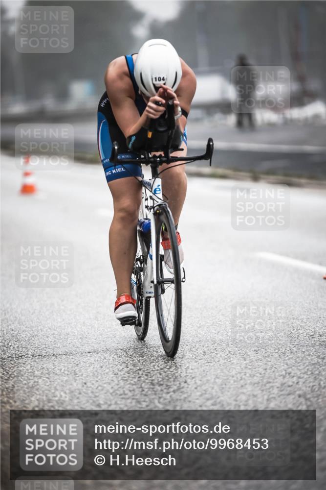 16.08.2026 - KN Förde Triathlon 2026 H.Heesch http://msf.ph/oto/9968453 16.08.2026 09:43:09 Radfahren 140, 158, 162, 223 meine-sportfotos.de