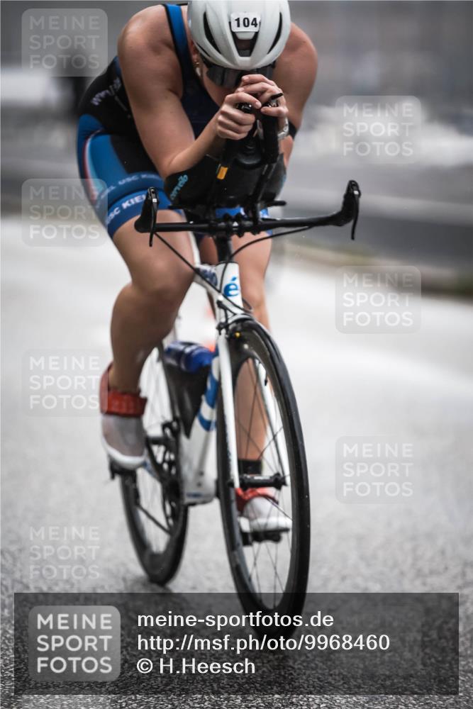 16.08.2026 - KN Förde Triathlon 2026 H.Heesch http://msf.ph/oto/9968460 16.08.2026 09:43:10 Radfahren 158, 162 meine-sportfotos.de
