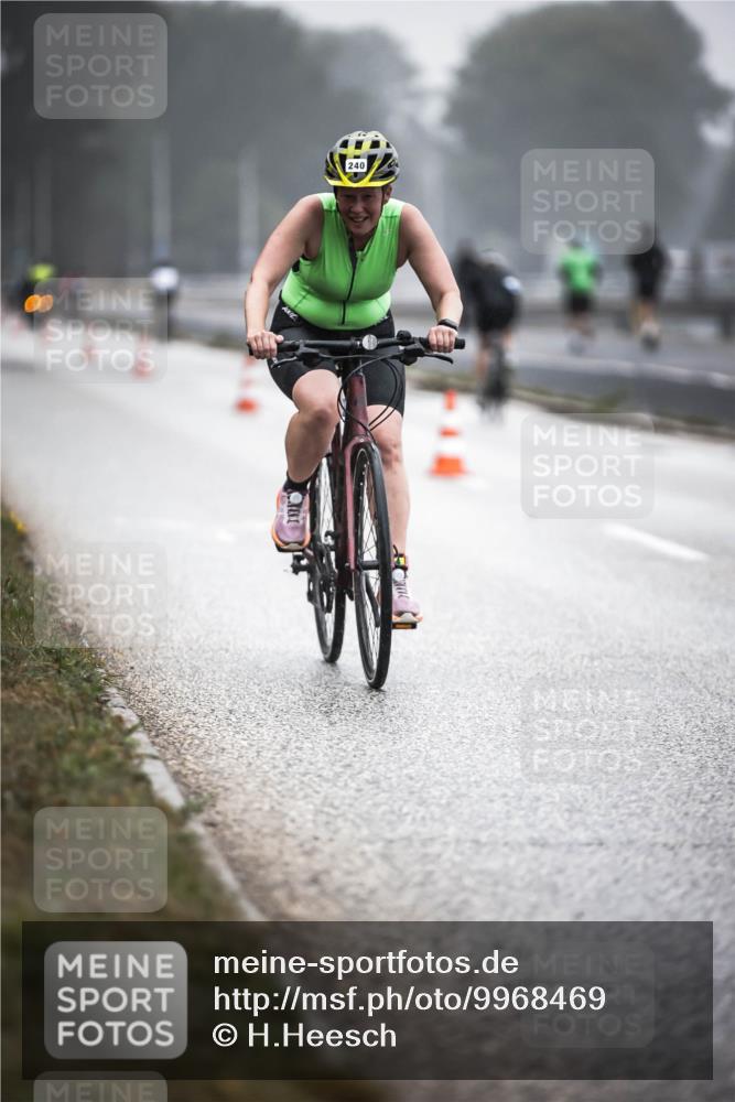 16.08.2026 - KN Förde Triathlon 2026 H.Heesch http://msf.ph/oto/9968469 16.08.2026 09:44:03 Radfahren 240, 248, 262 meine-sportfotos.de