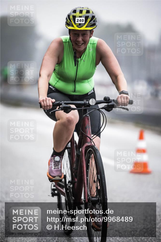 16.08.2026 - KN Förde Triathlon 2026 H.Heesch http://msf.ph/oto/9968489 16.08.2026 09:44:04 Radfahren 240, 247, 248, 262 meine-sportfotos.de