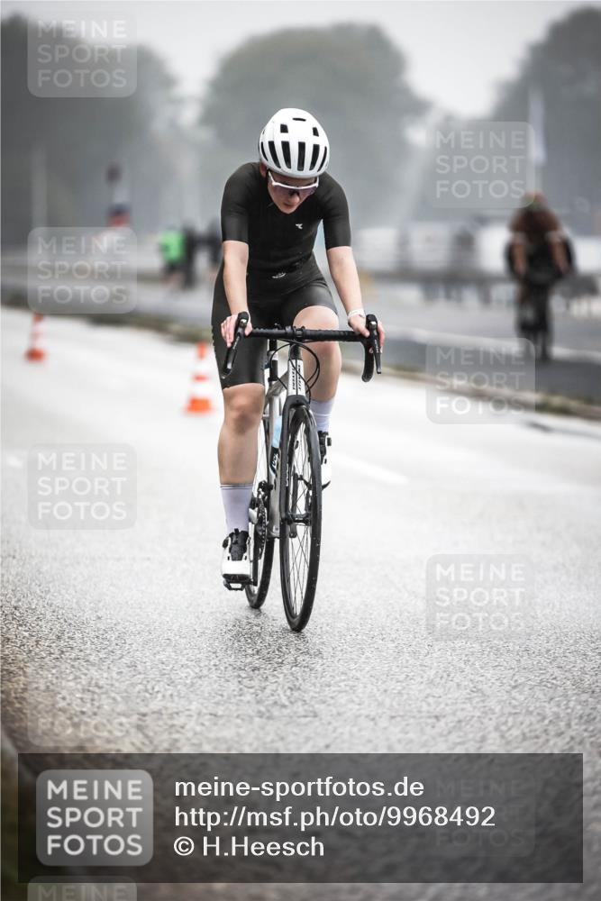16.08.2026 - KN Förde Triathlon 2026 H.Heesch http://msf.ph/oto/9968492 16.08.2026 09:44:11 Radfahren 130, 131, 235, 247, 251, 805 meine-sportfotos.de