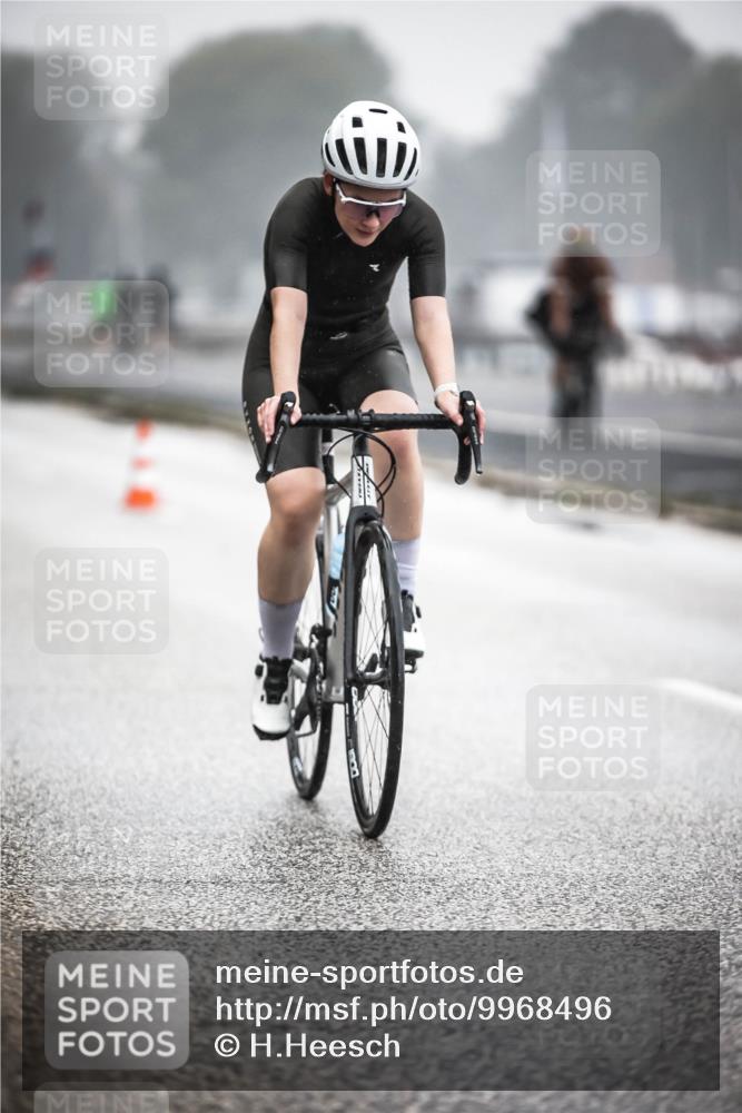 16.08.2026 - KN Förde Triathlon 2026 H.Heesch http://msf.ph/oto/9968496 16.08.2026 09:44:11 Radfahren 130, 131, 235, 247, 251, 805 meine-sportfotos.de