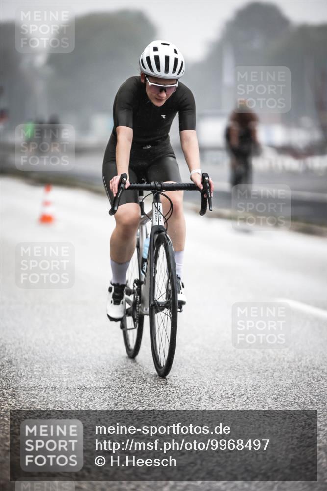 16.08.2026 - KN Förde Triathlon 2026 H.Heesch http://msf.ph/oto/9968497 16.08.2026 09:44:11 Radfahren 130, 131, 235, 247, 251, 805 meine-sportfotos.de