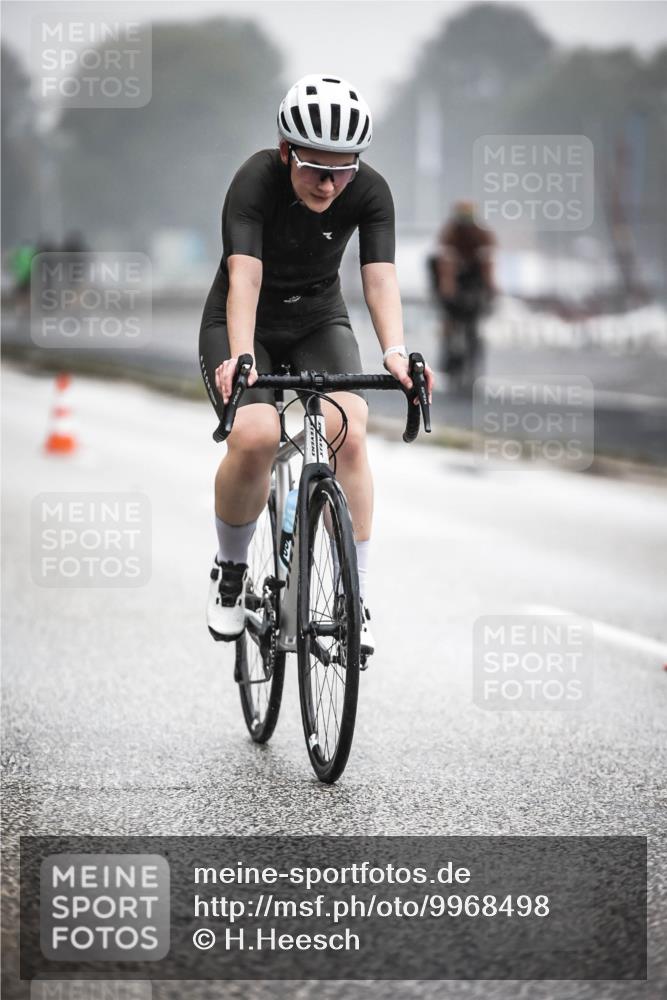 16.08.2026 - KN Förde Triathlon 2026 H.Heesch http://msf.ph/oto/9968498 16.08.2026 09:44:11 Radfahren 130, 131, 235, 247, 251, 805 meine-sportfotos.de