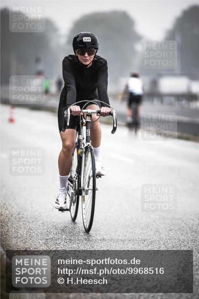 16.08.2026 - KN Förde Triathlon 2026 H.Heesch http://msf.ph/oto/9968516 16.08.2026 09:44:13 Radfahren 130, 131, 235, 245, 251, 805 meine-sportfotos.de
