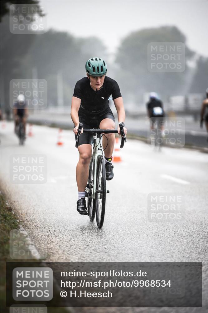 16.08.2026 - KN Förde Triathlon 2026 H.Heesch http://msf.ph/oto/9968534 16.08.2026 09:44:16 Radfahren 129, 131, 137, 235, 245, 805 meine-sportfotos.de