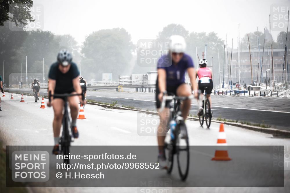 16.08.2026 - KN Förde Triathlon 2026 H.Heesch http://msf.ph/oto/9968552 16.08.2026 09:44:21 Radfahren 105, 129, 137, 170, 229 meine-sportfotos.de