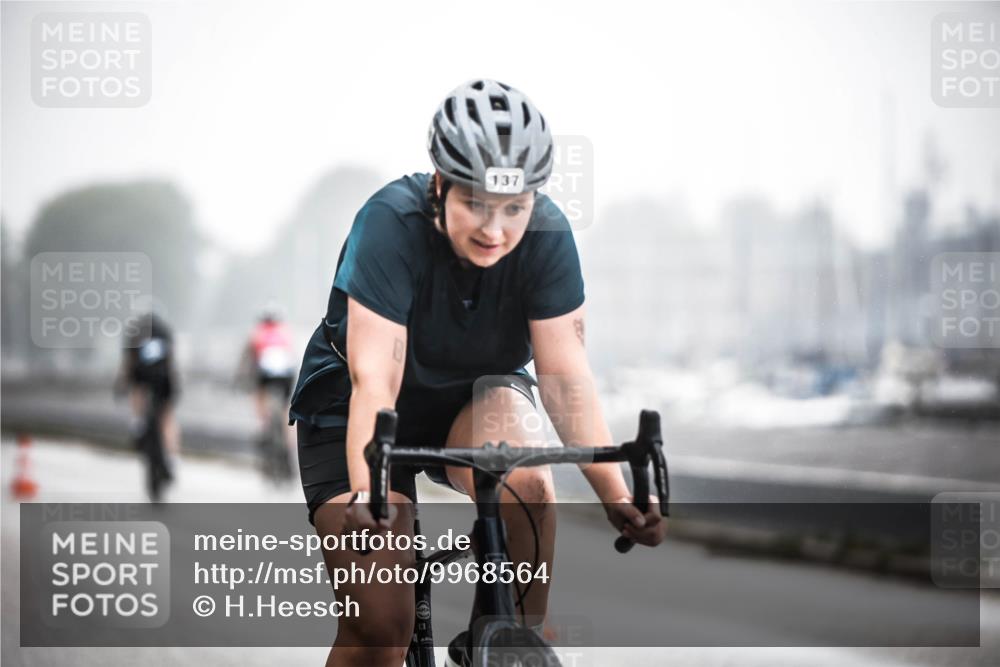 16.08.2026 - KN Förde Triathlon 2026 H.Heesch http://msf.ph/oto/9968564 16.08.2026 09:44:22 Radfahren 105, 129, 137, 170, 229 meine-sportfotos.de