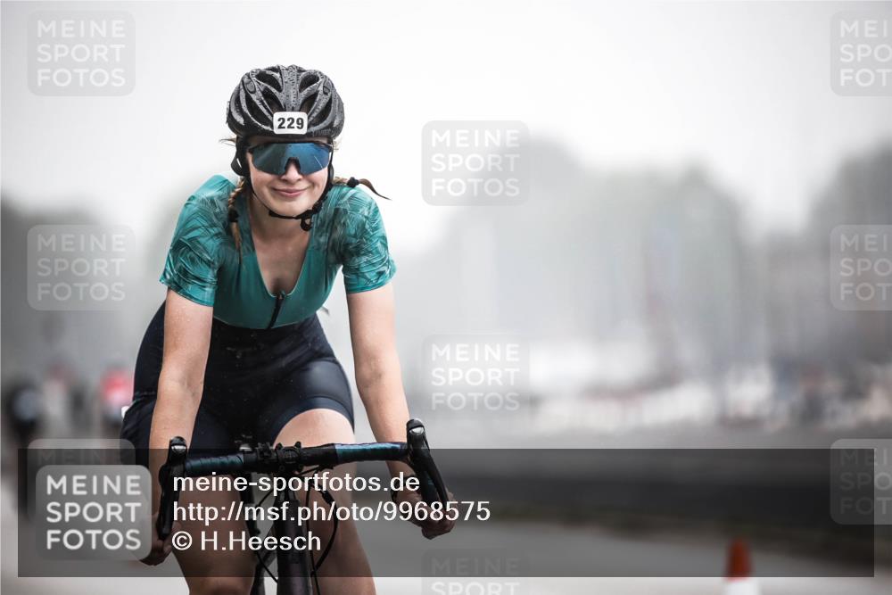 16.08.2026 - KN Förde Triathlon 2026 H.Heesch http://msf.ph/oto/9968575 16.08.2026 09:44:25 Radfahren 105, 170, 229 meine-sportfotos.de