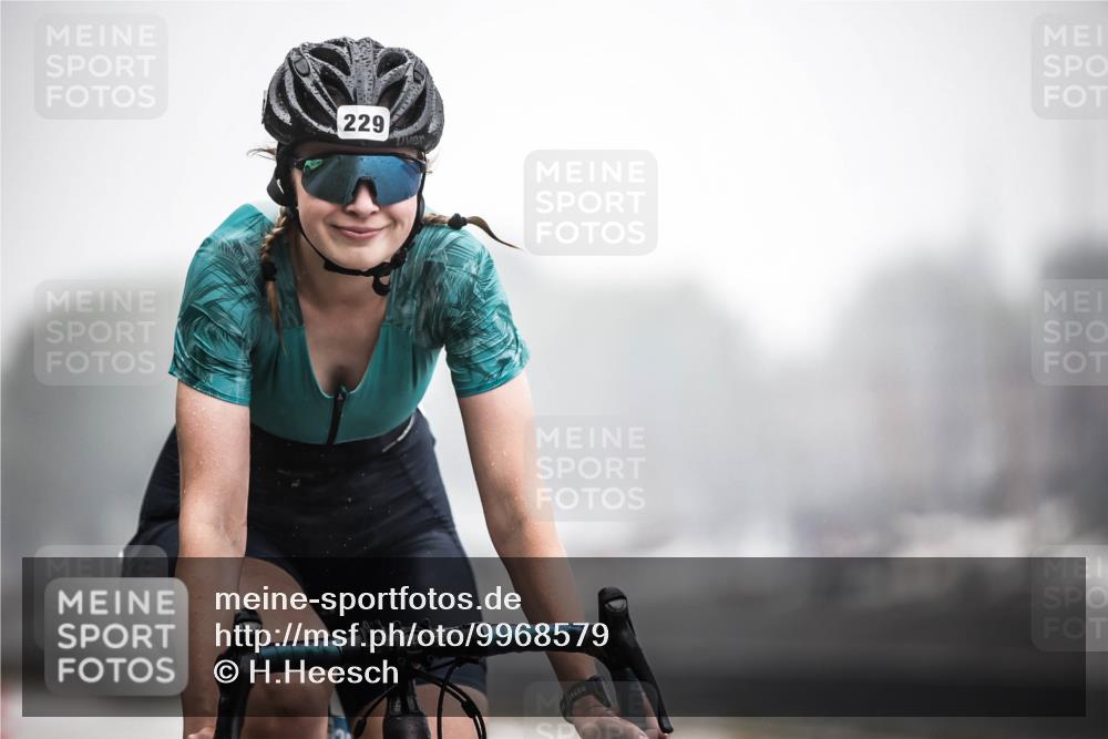 16.08.2026 - KN Förde Triathlon 2026 H.Heesch http://msf.ph/oto/9968579 16.08.2026 09:44:25 Radfahren 105, 170, 229 meine-sportfotos.de