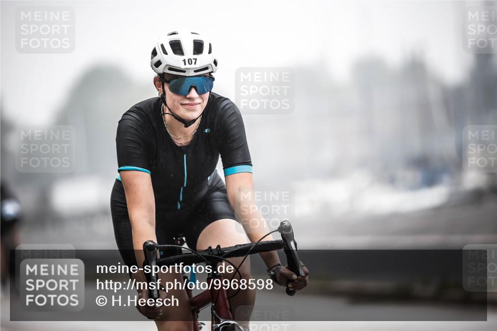 16.08.2026 - KN Förde Triathlon 2026 H.Heesch http://msf.ph/oto/9968598 16.08.2026 09:44:32 Radfahren 107, 205, 213, 254 meine-sportfotos.de